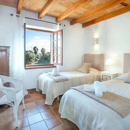 Villa Can Bandera By Vintage Travel