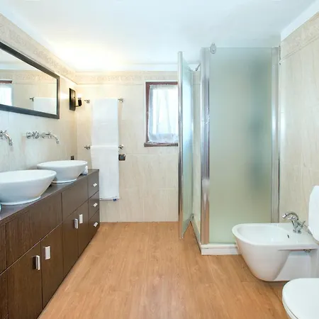 Can Bandera By Vintage Travel Villa