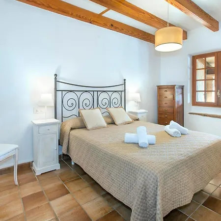 Can Bandera By Vintage Travel * Pollensa