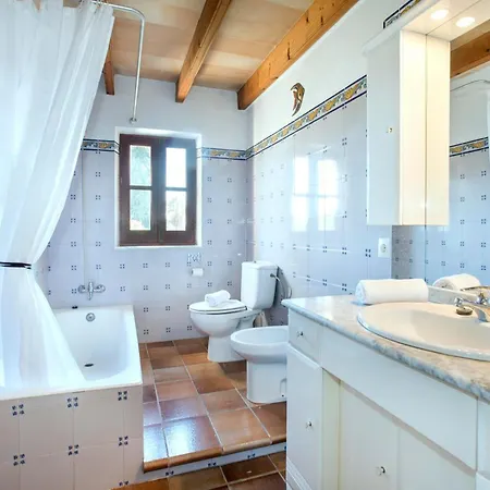 Villa Can Bandera By Vintage Travel