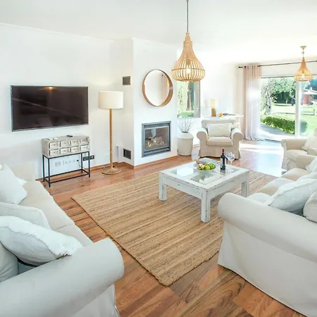 Villa Can Bandera By Vintage Travel *